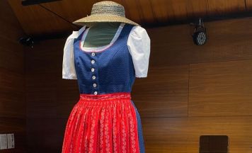 Tracht aus zweiter Hand in Grein
