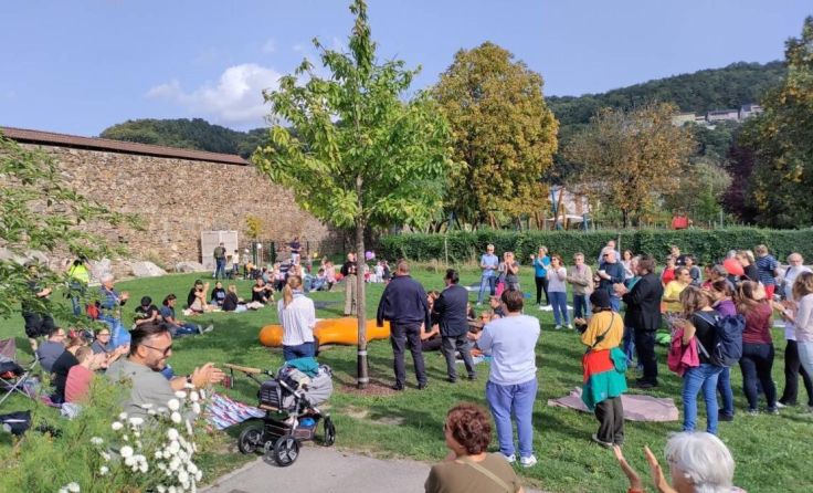 Besucher beim Picknick für Vielfalt und Toleranz (Foto: Magdalena Plöchl)