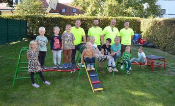 Alkolympics spendete Bewegungsset an Kindergarten Aschach