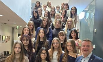 Girls in Politics: Schülerinnen entwickeln Ideen für Ansfelden