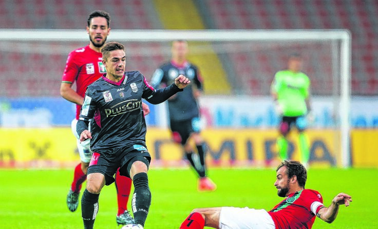 Einen Doppelpack zum Erfolg des LASK steuerte Nikola Dovedan (l.) bei. (GEPA)