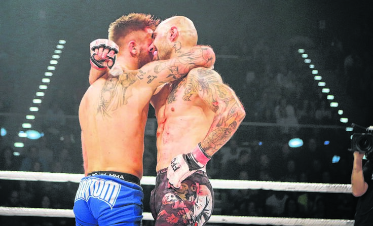 Auch gnadenlose Ringkämpfer sind Brüder vor dem Herrn. Foto: FFC