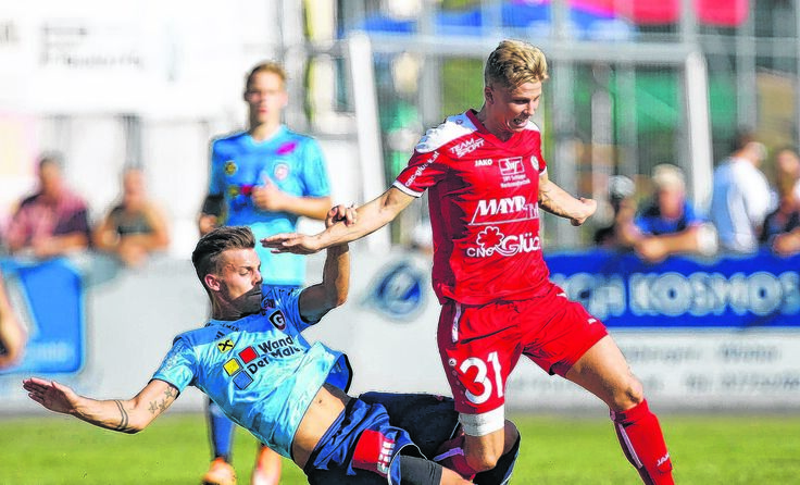 Gurten (l.) verlor gegen den Tabellenzweiten Vorwärts Steyr knapp 1:2. Foto: Furtner