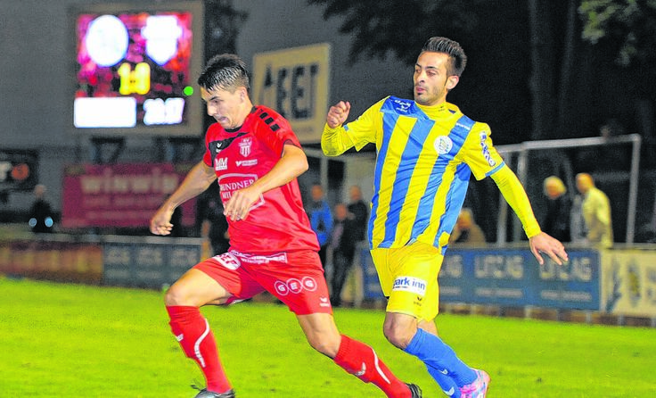 1:1 trennten sich Donau (r. Nenad Vidackovic) und Gmunden (l. Dragan Calic).