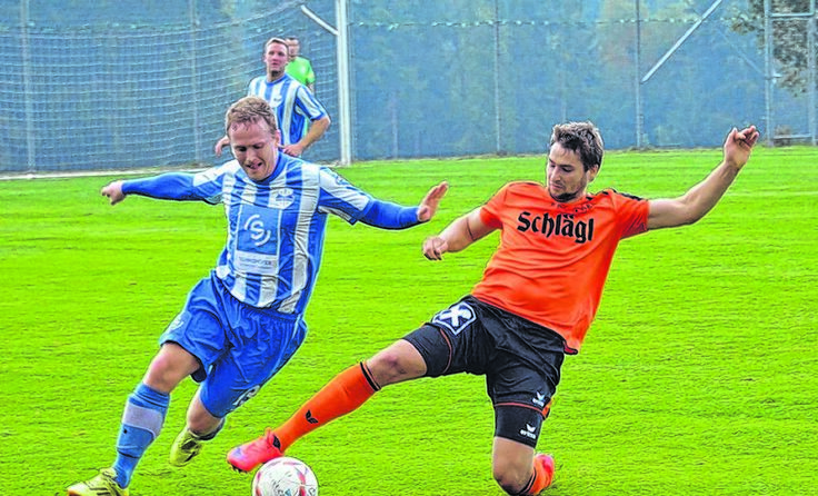 Arnreit (r.) siegte in Neufelden, unentschieden spielte Altenfelden (l.). Foto: Lindorfer