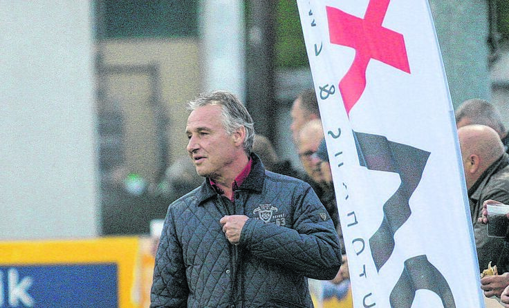 SV Grieskirchens Erfolgsgaranten: Trainerfuchs Helmut Wartinger ...