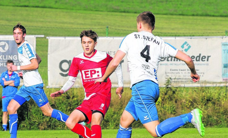 Den dritten Saisonsieg mit Aigen-Schlägl feierte Jakob Pechmann (M.). Foto: Pirkes