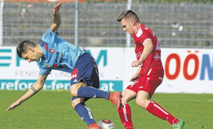 Gurten (l.) stolperte bei Vorwärts Steyr und zog mit 0:2 den Kürzeren. Foto: Moser