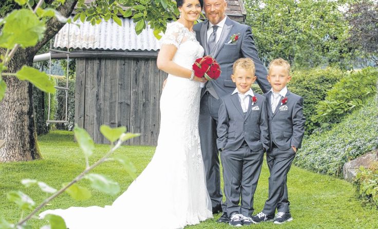 Glückliche Familie: Petra, Martin, Michael und Alexander Pirkelbauer. Foto: Elfriede Silber