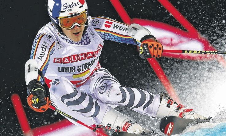Das deutsche Weltcup-Ass Linus Strasser fährt bei zwei FIS-Rennen am Hochficht ab. Foto: GEPA