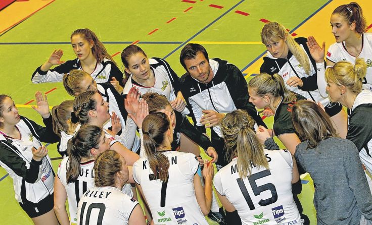 Trainer Roland Schwab führte Askö Linz-Steg in die Vorschlussrunde. Foto: Plohe