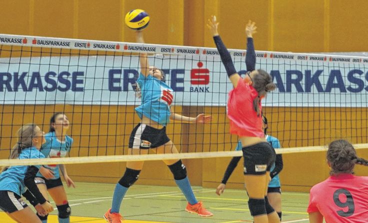 Oberösterreichs Nummer eins NMS Schwertberg (in Blau) Fotos: Sparkasse Schülerliga