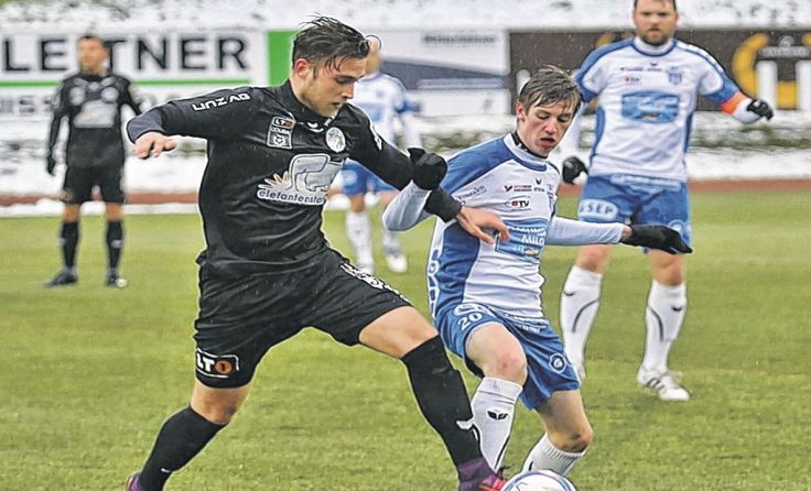 Das zweite Saison-Auswärtsremis holte Donau (l.) in Gmunden. Foto: Hörmandinger