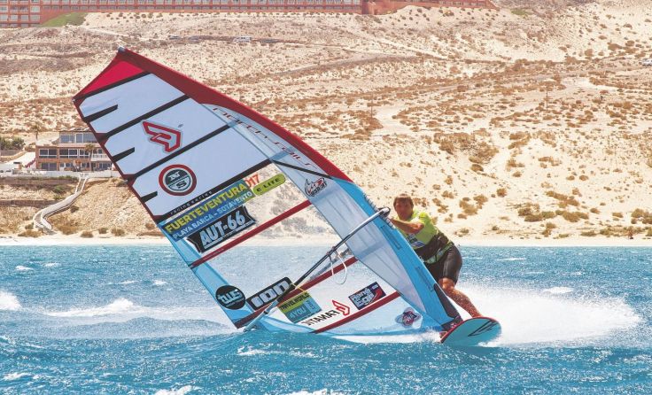 Im Atlantik vor Fueteventura trieb sich der 31-jährige Linzer Marco Lang herum. Foto: Tom Brendt