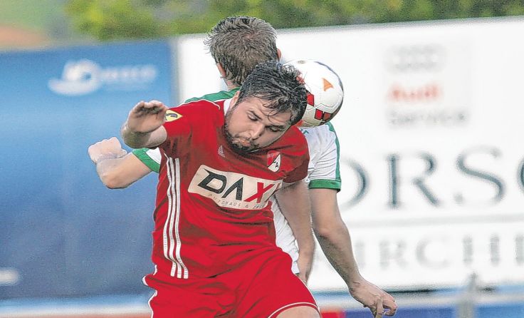 Philipp Holzapfel besiegte mit Andorf den Tabellenvierten Wallern. Foto: Pirkes