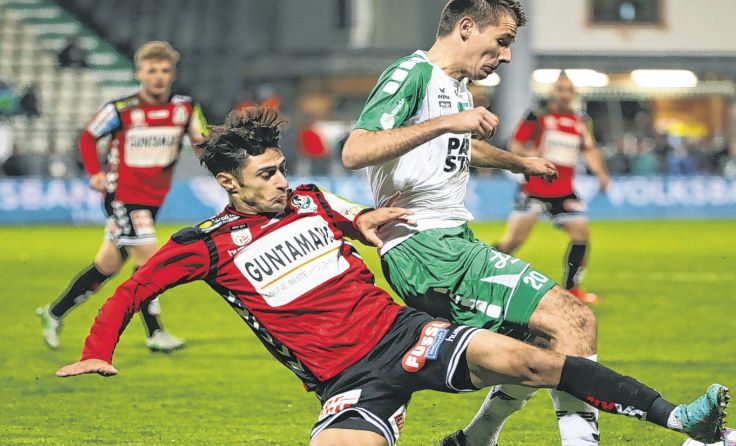 Ilkay Durmus (l.) traf für die SV Guntamatic Ried in Wattens zum 1:0. Foto: GEPA