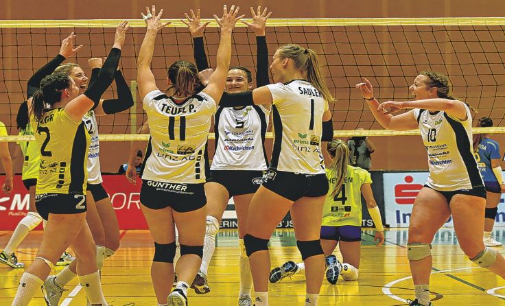 In der Vorschlussrunde stehen die Volleyballerinnen von Askö Linz-Steg. Foto: Plohe