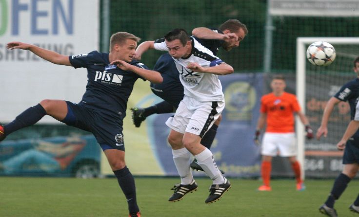 Das erste Saisonduell verlor Lembach (r.) gegen Gallneukirchen 0:1. Foto: Pirkes