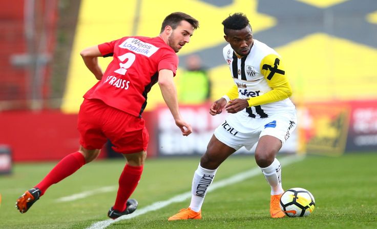 Samuel Tetteh (r.) entschied für den LASK die Partie bei der Admira. Foto: GEPA