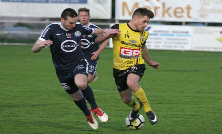 Michael Schröttner (r.) überraschte mit dem ASV gegen WSC Hertha. Foto: Pirkes
