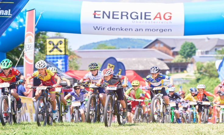 Auch der Nachwuchs tritt in Kleinzell kräftig in die Pedale. Foto: Matthias Lauringer