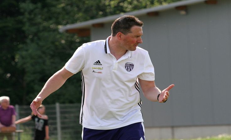 Trainer Thomas Paminger ging mit Esternberg in Sattledt unter.