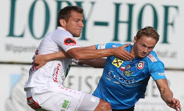 Heimkehrer Jakob Kreuzer (r.) traf zum zwischenzeitlichen Ausgleich. Foto: Furtner