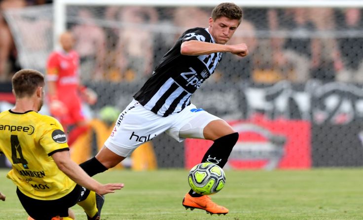 Eine Riesenchance auf das 1:0 ließ LASK-Neuzugang Florian Jamnig (re.) aus. Foto: GEPA