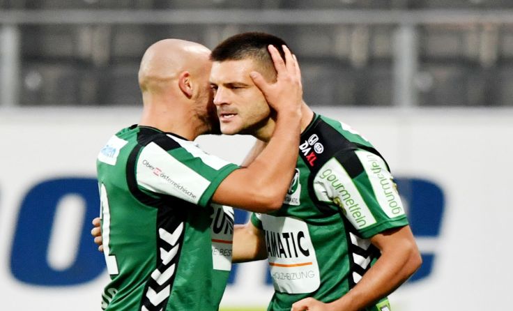 Gemeinsam in der Erfolgsspur: Doppeltorschütze Darijo Pecirep (r.) und Lukas Grgic. Foto: GEPA