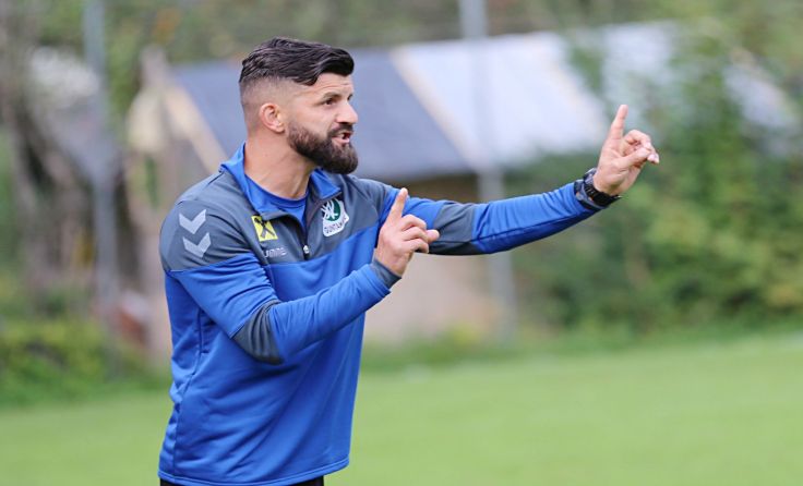 Von der „schwächsten Saisonleistung“ spricht Trainer Miron Muslic. Foto: Hörmandinger