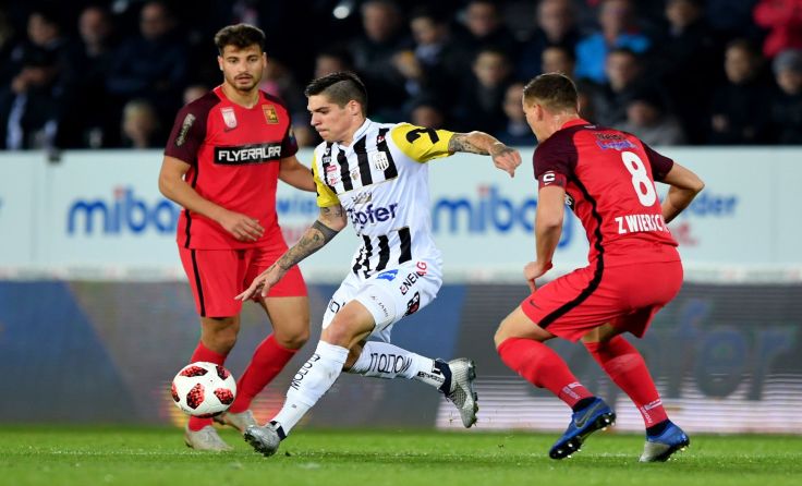 Dominik Frieser schenkte dem Schlusslicht gleich zwei Treffer ein. Foto: GEPA