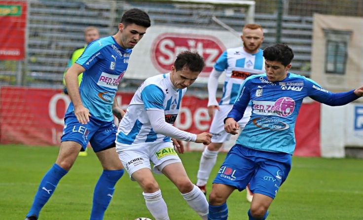 Gleich fünf Gegentore musste Braunau in Schwanenstadt schlucken. Foto: Hörmandinger