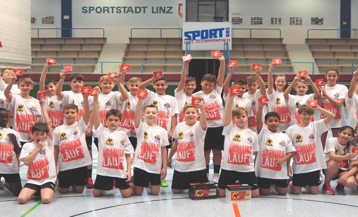 Mehr als 2.000 Kinder und Jugendliche beleben jährlich „Schule läuft“. Foto: LIVA