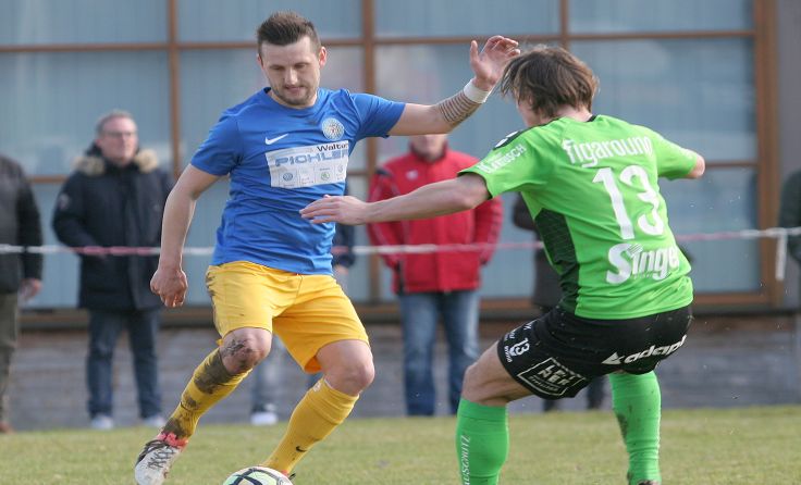 Darjan Todorovic (li.) verlor mit St. Martin/M. bei Schlusslicht Micheldorf.