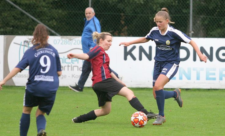Die erst 16-jährige Hannah Kiesl setzt die familiäre Fußballtradition fort. 