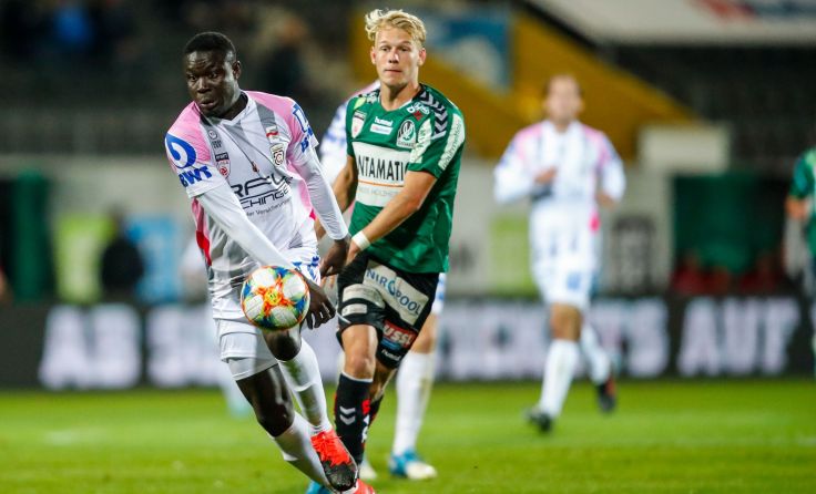 Gastgeber Ried (re.) behielt im Derby gegen die Juniors die Oberhand. Foto: GEPA