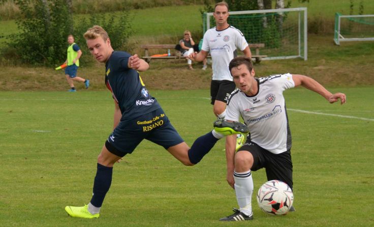 Haslach (li.) spielte einen Zähler ein, Kollerschlag (re.) ging leer aus. Foto: Prem