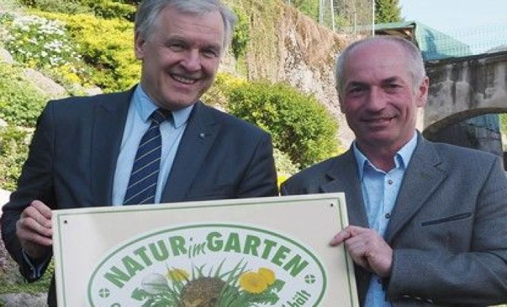 Landesrat Martin Eichtinger und Bürgermeister Johann Lueger Foto: „Natur im Garten“