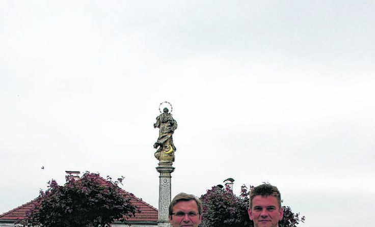 Georg Ecker (l.) mit Andreas Haider. (c) Hartl