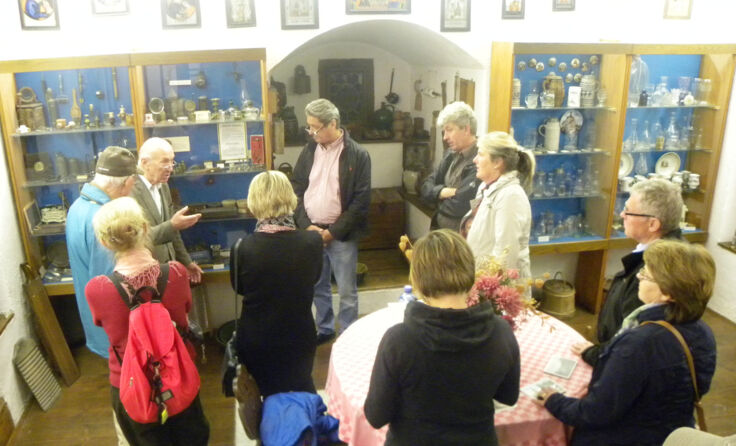 Sehr viele Besucher nutzten den Abend, um sich die Schätze im Heimathaus anzusehen.