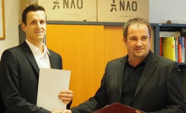 Bei der Preisvergabe: Jürgen Wimmer (l.) und Professor Michael Affenzeller. 