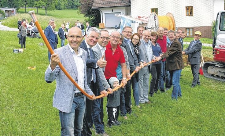 Die Gemeinde zieht an einem Strang. (c) Hartl