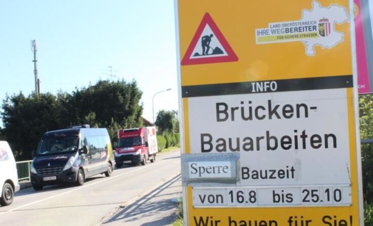 Neun Wochen ist die Brücke über die B38 in die Innenstadt von Rohrbach gesperrt. (c) fell