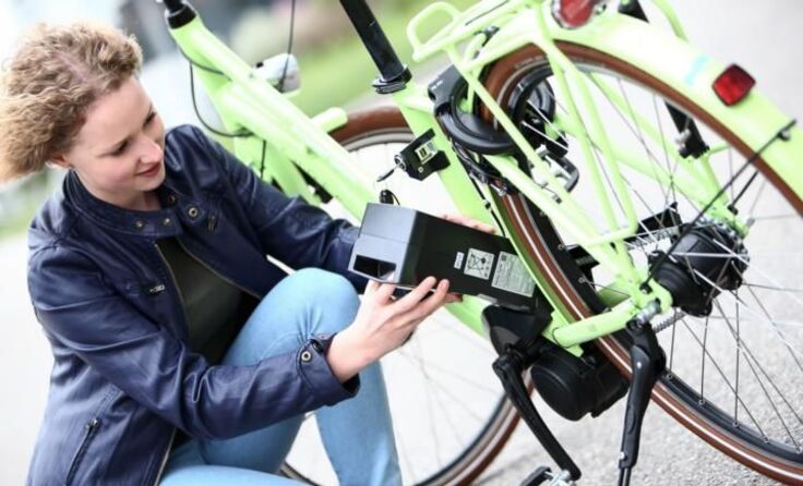 Elektrofahrräder werden auch bei der jüngeren Zielgruppe immer beliebter. (c) vowe
