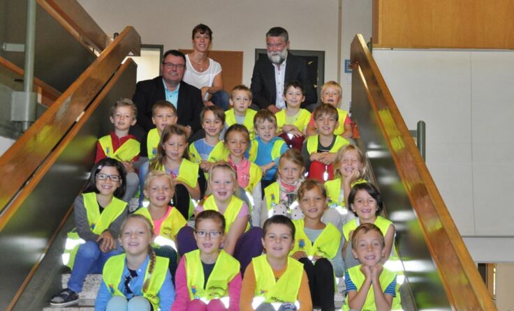 Warnwesten für die Volksschule Engerwitzdorf/Schweinbach