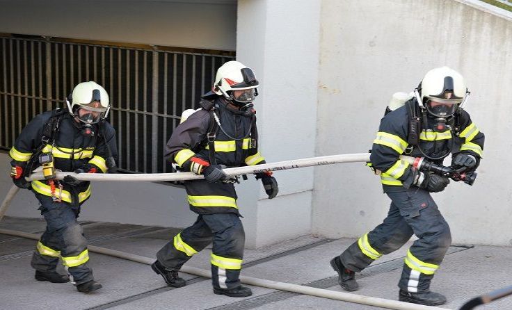 Brand aus