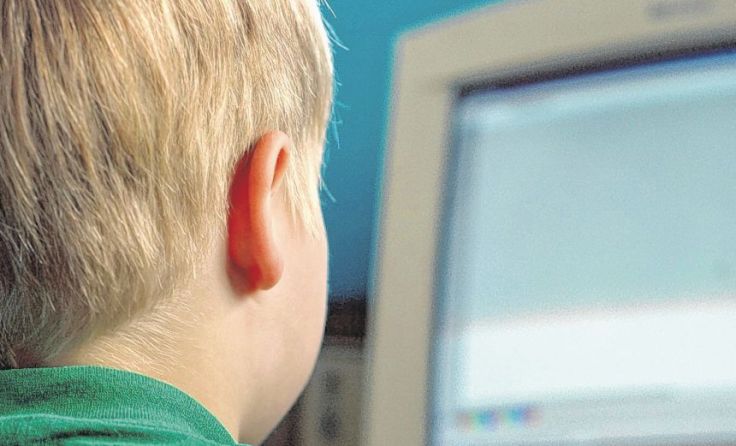 Eltern wissen oft nicht, welche Gefahren auf ihre Kinder im Internet lauern. Foto: Wodicka
