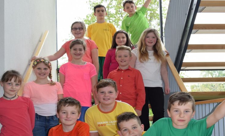 Die Taufkirchner Schüler haben eine Tanz- und Sprecheinlage vorbereitet.