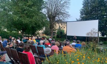 Sommerkino Plus im Kräutergarten Bad Mühllacken