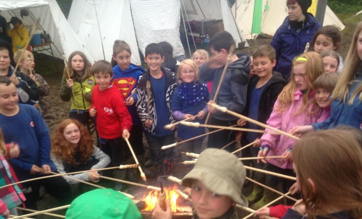 Stockbrot am Lagerfeuer